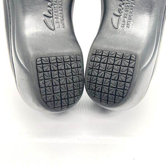 6.5W 6.5 WIDE WIDTH Clarks Black Leather Slip On Work Clogs Shoes - Picture 12 of 14